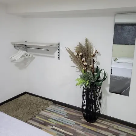 L'approdo Di Dante *