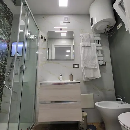 L'approdo Di Dante Naples