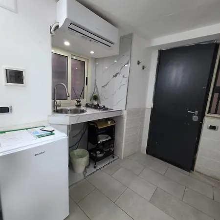 L'approdo Di Dante * Naples