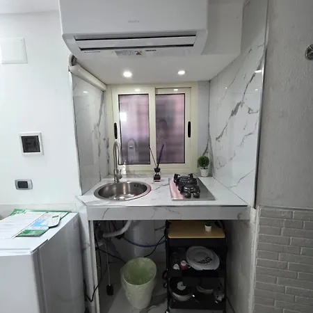 L'approdo Di Dante * Naples